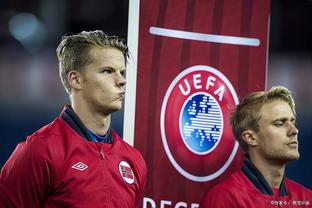 Van den Belch: Trước đây tôi không nghĩ mình có thể hợp tác với Van Dijk, bây giờ tôi có thể trở lại Quỷ đỏ để cạnh tranh.